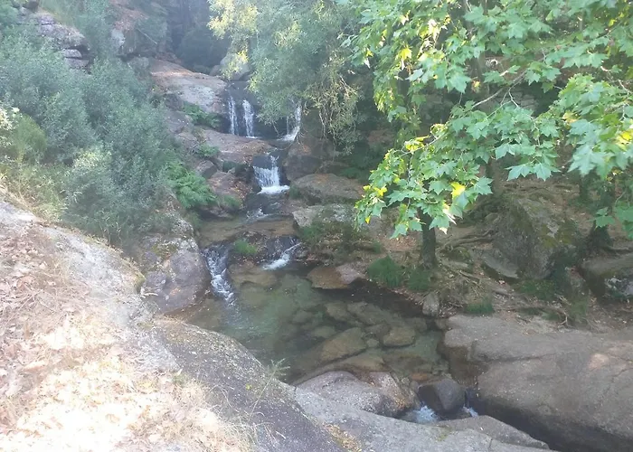 Дом отдыха Casa Abrigo Do Lagar